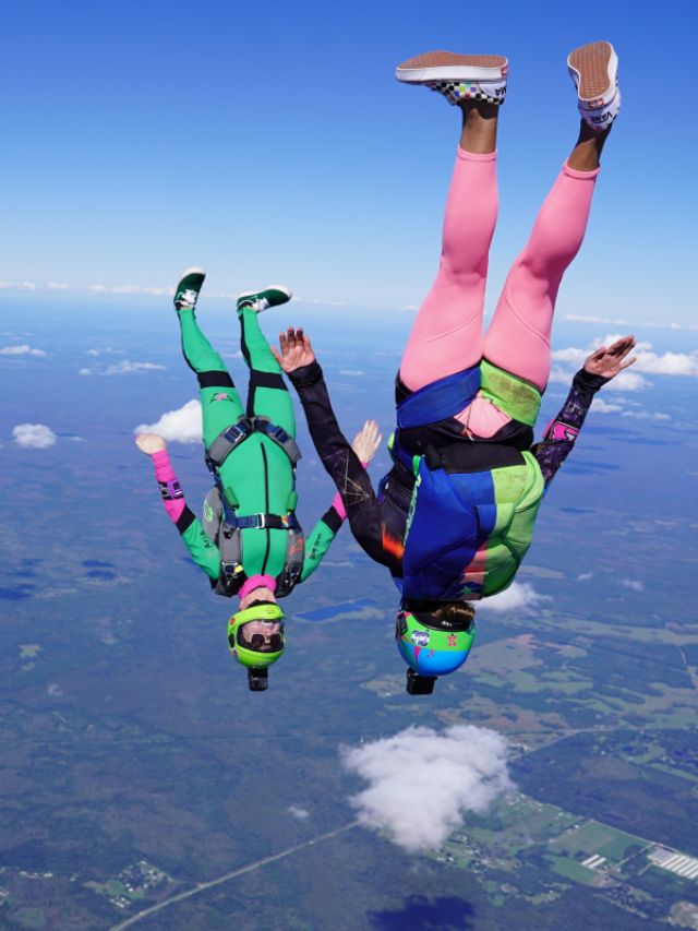 Top 10 Best Places to Go Skydiving in the USA